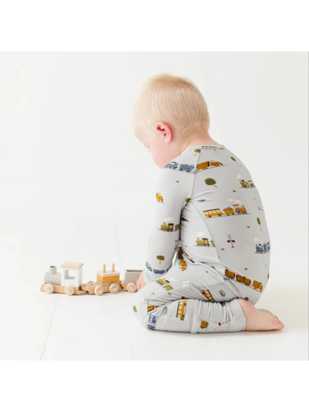 Brave Little Ones Train Print Bamboo Baby Zip Pajamas 12-18M Soft flip feet